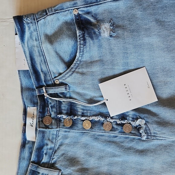 KanCan Jeans Ultra high rise 90S FLARE Light Wash Distressed Button Fly Wide Leg - Picture 6 of 16